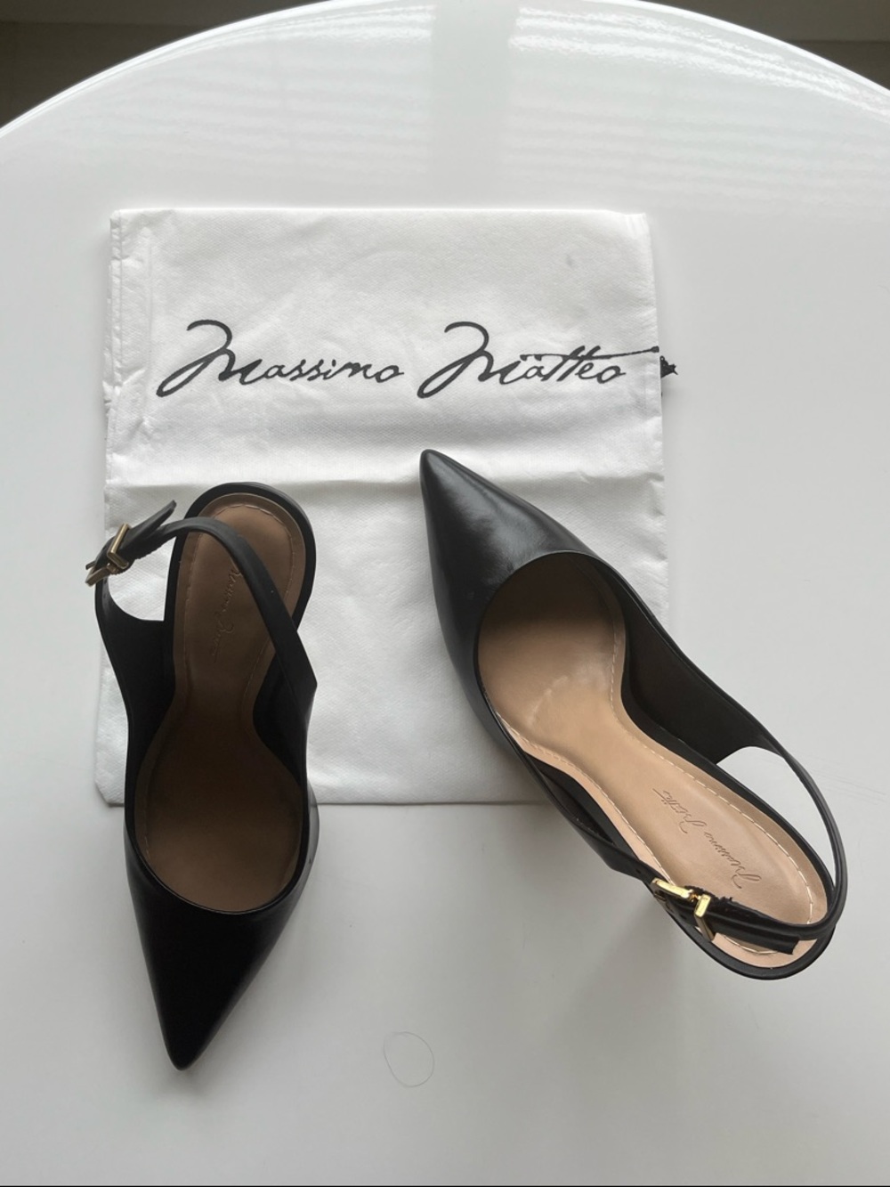 Massimo Matteo 8.5 Black Pointed Leather Slingback Pumps